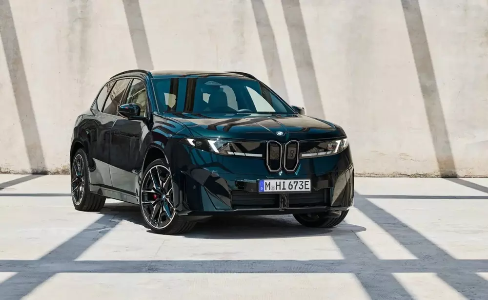 SUV điện bán chạy BMW iX3 được bổ sung bản M60 xDrive với sức mạnh đáng nể