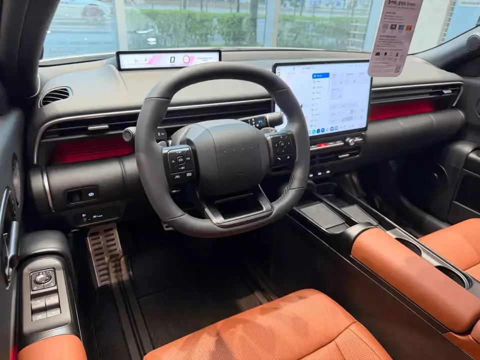 Hyundai Elantra 2027 tăng giá nhưng cũng có thêm nhiều trang bị hơn