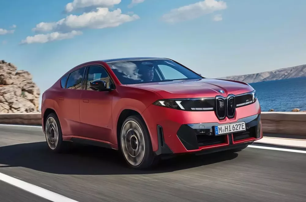 BMW iX4 sở hữu gói thiết kế M Sport thể thao