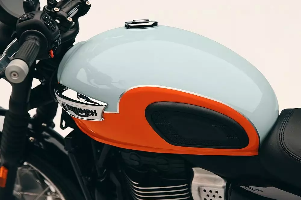 Triumph Bonneville T40 và T40 Black 2027 sở hữu bình xăng hình giọt nước Triumph Bonneville T40 và T40 Black 2027 sở hữu bình xăng hình giọt nước