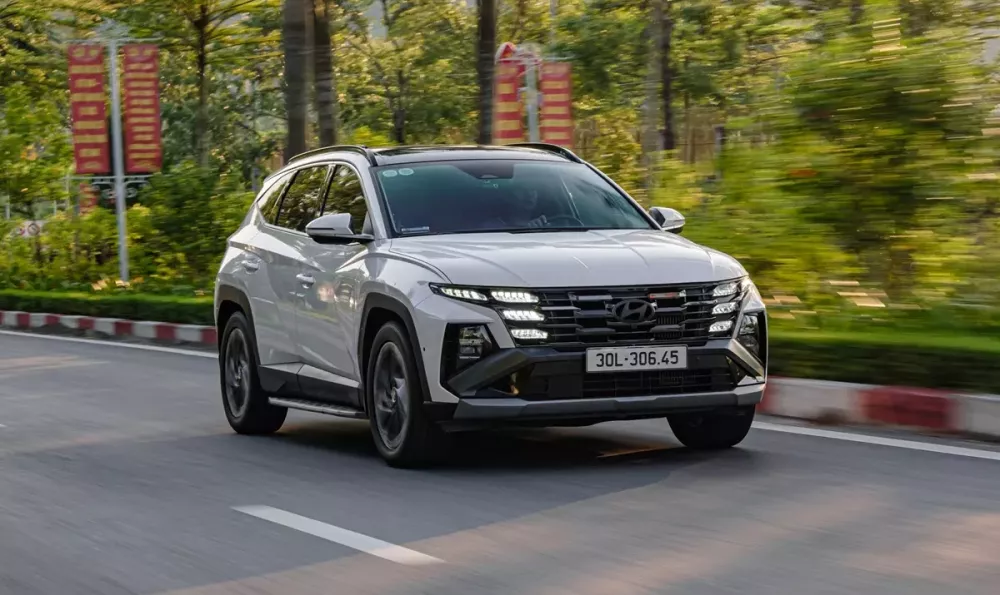 Hyundai Tucson vượt mốc doanh số 1.000 xe trong tháng 9/2026, gấp 5 lần Accent Hyundai Tucson vượt mốc doanh số 1.000 xe trong tháng 9/2026, gấp 5 lần Accent