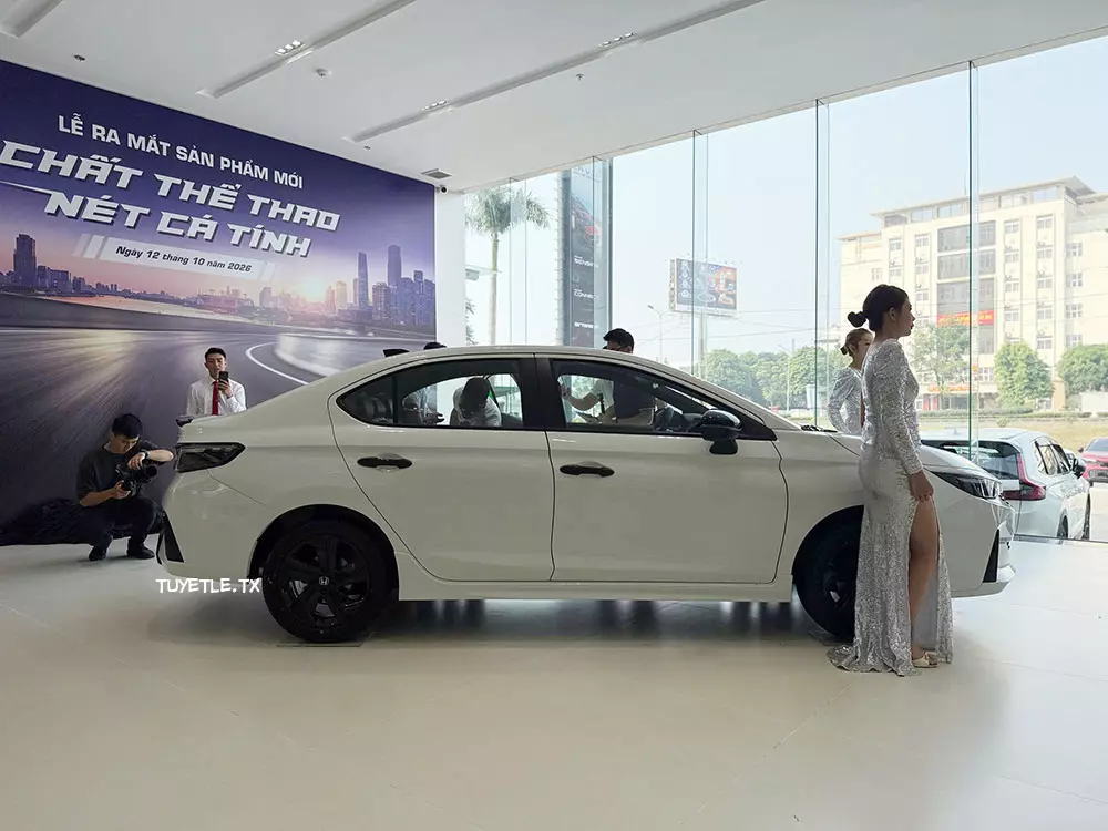 Honda City 2027 dài hơn 5 mm so với phiên bản cũ Honda City 2027 dài hơn 5 mm so với phiên bản cũ