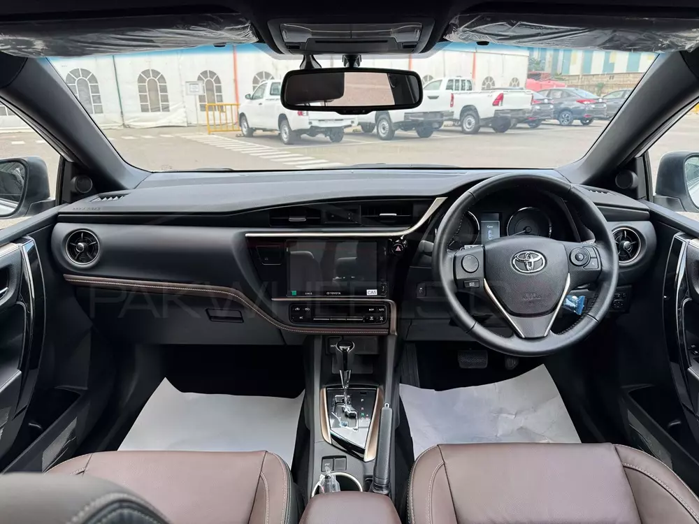 Nội thất của Toyota Corolla Altis 2027 có thêm màu mới