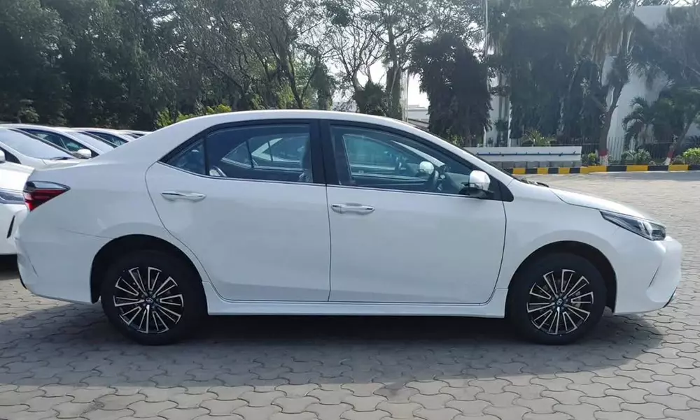 Toyota Corolla Altis 2027 không thay đổi về động cơ