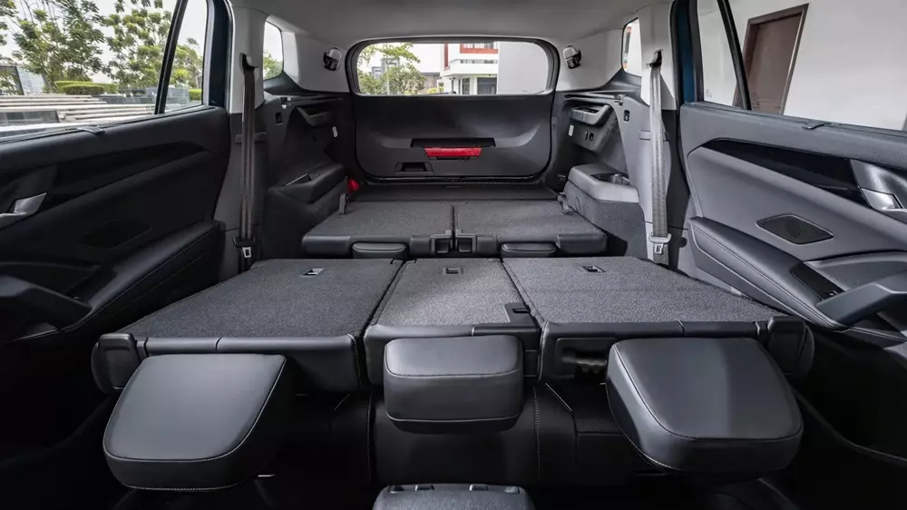 2 hàng ghế sau của Volkswagen Tayron 2027 có thể gập phẳng xuống sàn 2 hàng ghế sau của Volkswagen Tayron 2027 có thể gập phẳng xuống sàn
