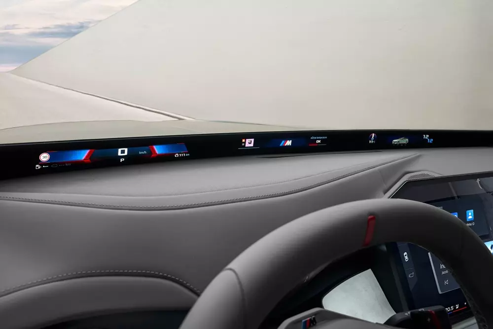 Cụm đồng hồ mỏng và kéo dài trên mặt táp-lô của BMW Concept 7 Protection Cụm đồng hồ mỏng và kéo dài trên mặt táp-lô của BMW Concept 7 Protection