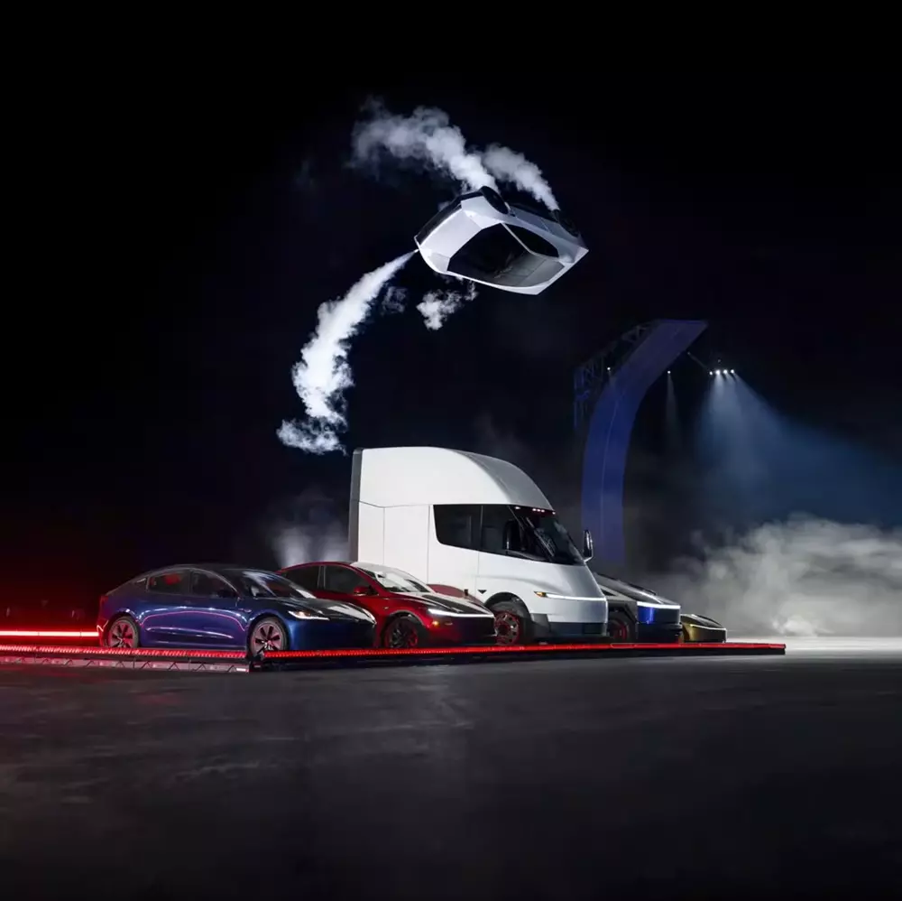 Tesla Roadster có thể nhào lộn trong không trung Tesla Roadster có thể nhào lộn trong không trung