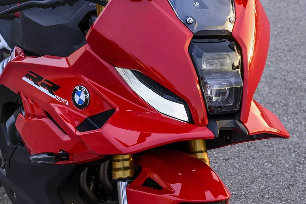 BMW F 450 RR như phiên bản thu nhỏ và giá rẻ của cá mập S 1000 RR BMW F 450 RR như phiên bản thu nhỏ và giá rẻ của cá mập S 1000 RR