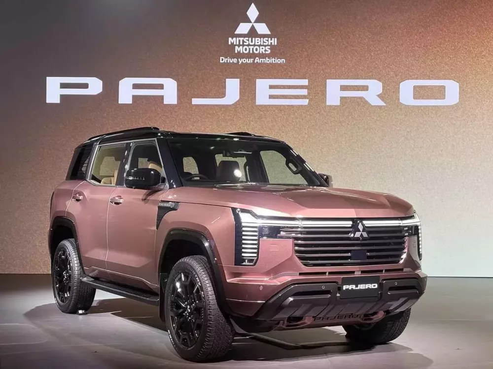 Mitsubishi Pajero 2027 có thể được trang bị lưới tản nhiệt với nan nằm ngang Mitsubishi Pajero 2027 có thể được trang bị lưới tản nhiệt với nan nằm ngang