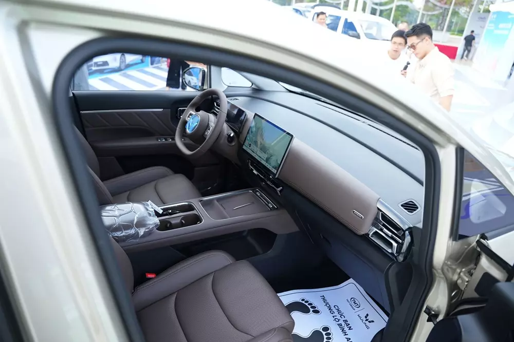 Chỉ bản cao cấp nhất của Wuling Darion có màn hình thông tin giải trí Chỉ bản cao cấp nhất của Wuling Darion có màn hình thông tin giải trí