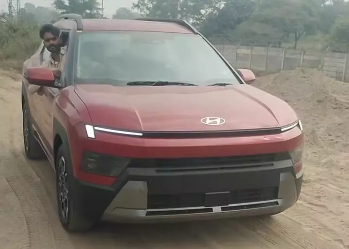 Hyundai Bayon sở hữu thiết kế đầu xe bắt mắt