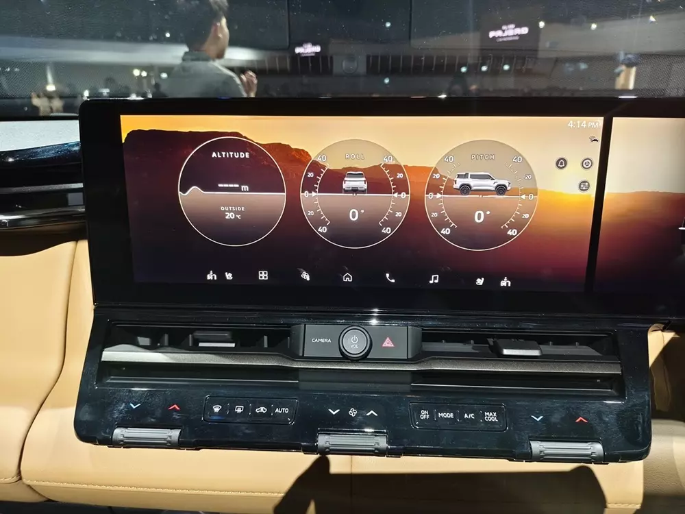 Màn hình Multimeter kỹ thuật số tích hợp trên màn hình cảm ứng của Mitsubishi Pajero 2027 Màn hình Multimeter kỹ thuật số tích hợp trên màn hình cảm ứng của Mitsubishi Pajero 2027
