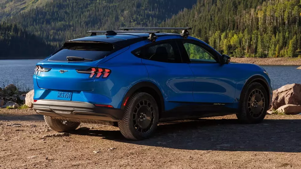 Ford Mustang Mach-E 2027 đi kèm gói Trail mới