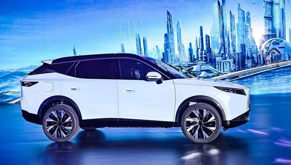 Omoda C7 SHS-H nằm trong phân khúc SUV cỡ C Omoda C7 SHS-H nằm trong phân khúc SUV cỡ C