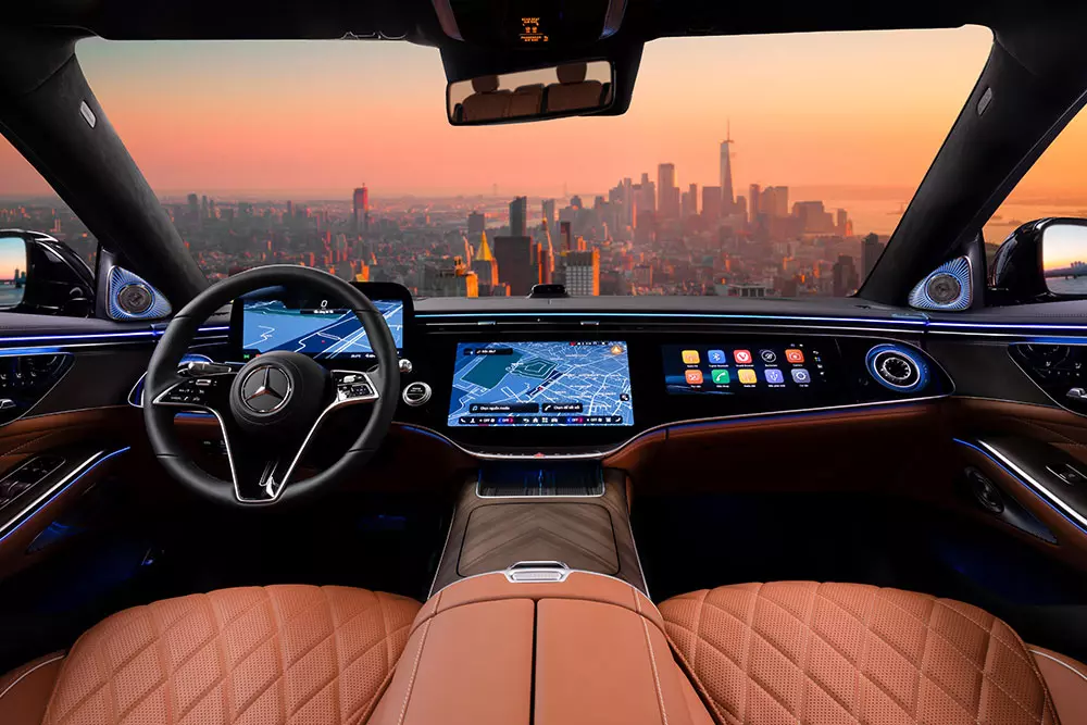 Khoang lái bên trong Mercedes-Benz S-Class 2027