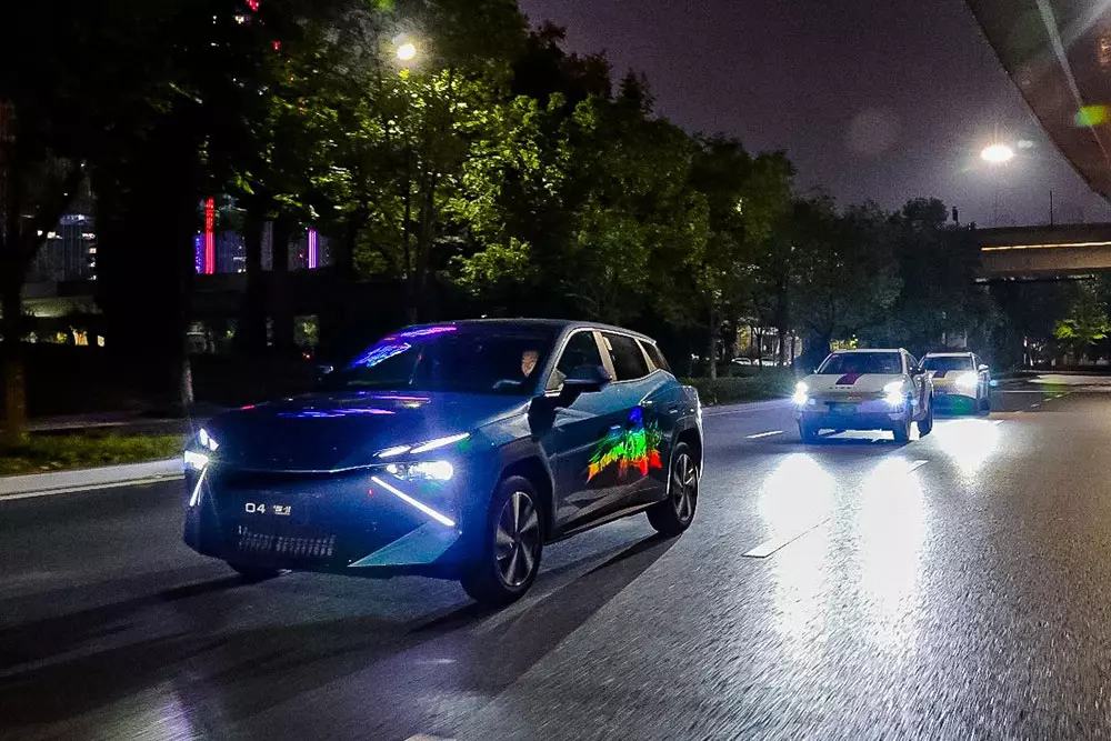 OMODA 4 SHS-H chạy hơn 900 km trong thử nghiệm, gây chú ý với loạt tiện ích dành cho giới trẻ