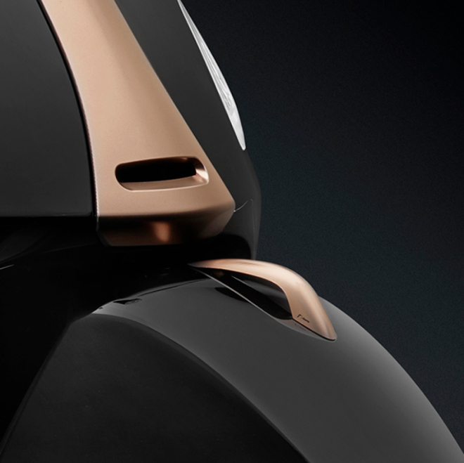 Ốp nổi chắn bùn trước Ốp nổi chắn bùn trước