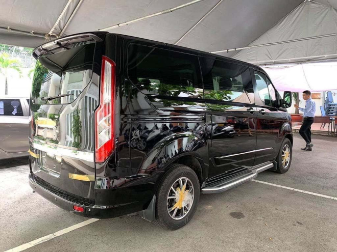 Ford Tourneo 2019 sẽ có 2 phiên bản là Trend và Titanium Ford Tourneo 2019 sẽ có 2 phiên bản là Trend và Titanium
