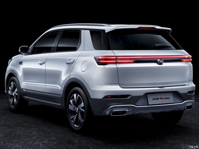 Changan CS55 2019 được bổ sung cụm đèn hậu hoàn toàn mới Changan CS55 2019 được bổ sung cụm đèn hậu hoàn toàn mới