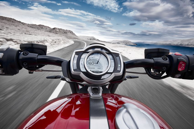 Đồng hồ Triumph Rocket III 2019