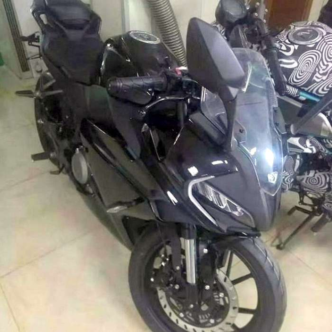 Tân binh Sport Bike CFMoto 300SR chính thức lộ diện tại châu Á