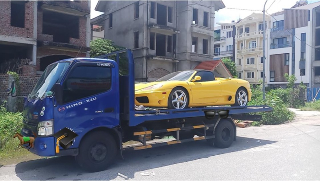 Gần 1 năm định cư Hải Phòng, siêu xe Ferrari 360 Spider màu vàng sắp tái xuất trong Nam Gần 1 năm định cư Hải Phòng, siêu xe Ferrari 360 Spider màu vàng sắp tái xuất trong Nam